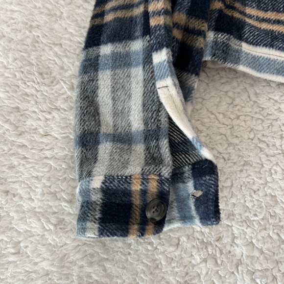 Cropped fleece-feel jacket - Picture 3 of 7